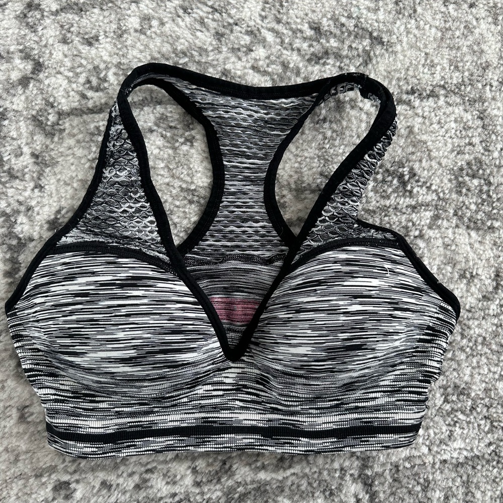 Victoria Secret PINK sports bra